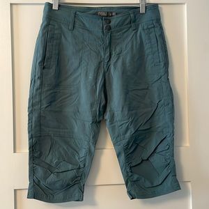 Prana hiking capri, size 8